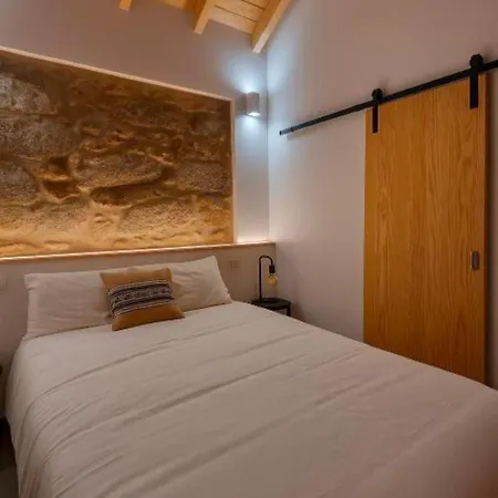 Uíma River House *